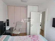 Izdavanje, trosoban stan, 85m², Novi Beograd Sve Podlokacije, Beograd - image 8