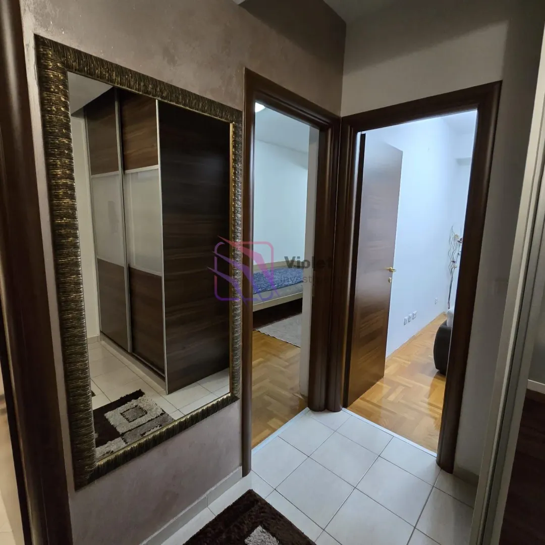 Prodaja, dvosoban stan, 75m², City Kvart, Podgorica