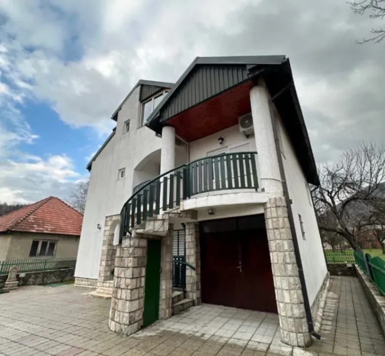 Sale, house, 236m², Smailagića Polje, Kolašin