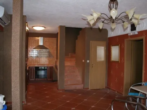 Sale, house, 238m², Opatovo, Tivat - image 12