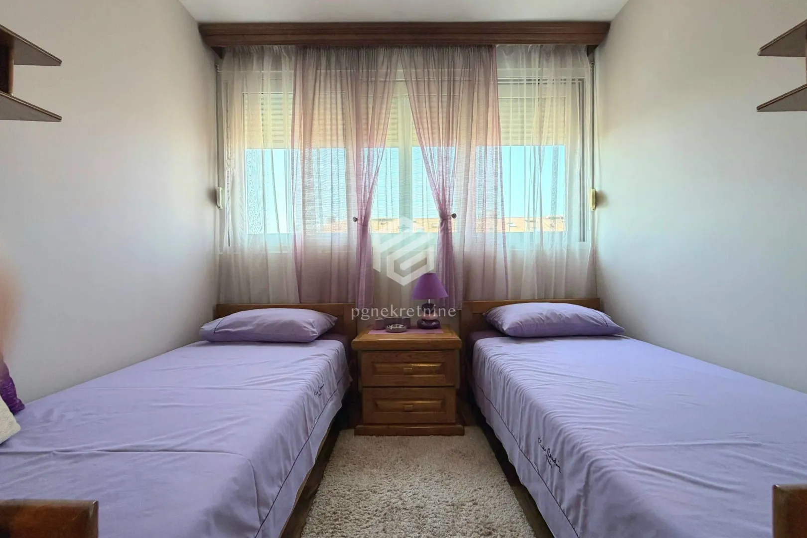 Izdavanje, dvosoban stan, 74m², Preko Morače, Podgorica