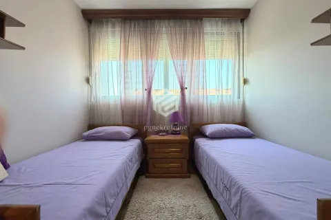 Izdavanje, dvosoban stan, 74m², Preko Morače, Podgorica - image 8