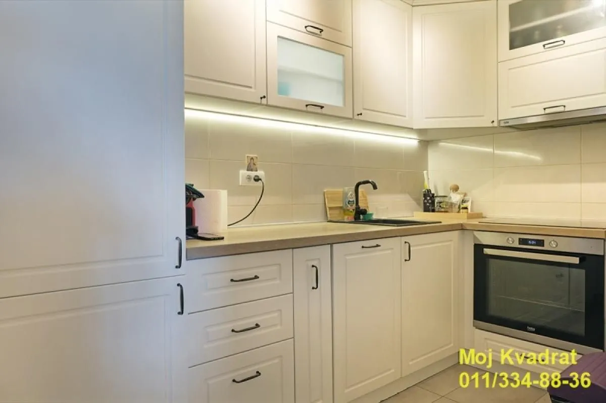 Prodaja, dvosoban stan, 59m², Olimp, Zvezdara Sve Podlokacije