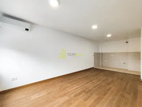 Rent, one bedroom apartment, 49m², Tološi, Podgorica - image 8