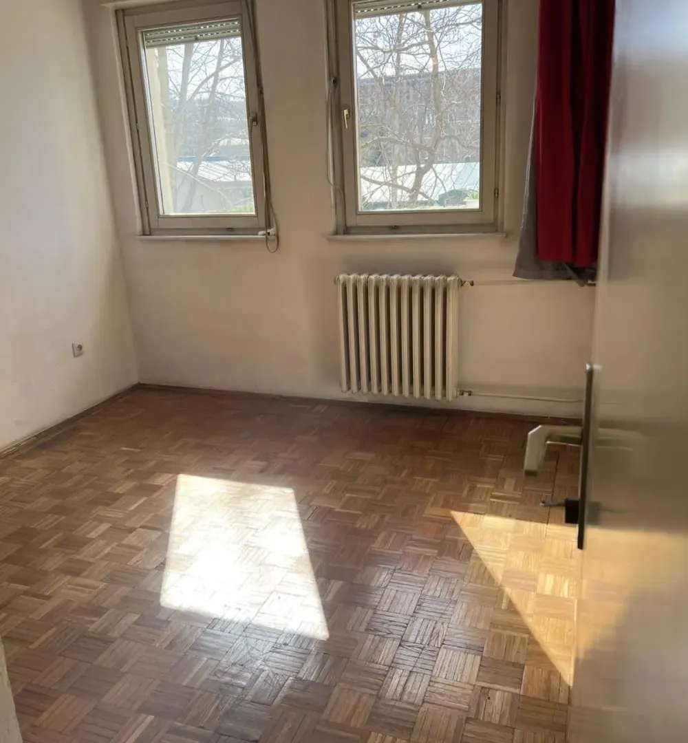 Sale, three bedroom apartment, 70m², Brace Jerković, Voždovac Sve Podlokacije