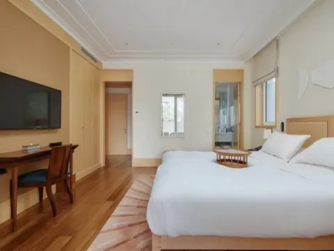 Sale, three bedroom apartment, 193m², Porto Montenegro, Tivat - image 10