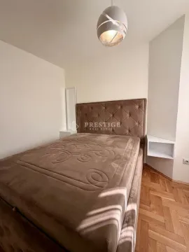 Izdavanje, dvosoban stan, 60m², Centar, Podgorica - image 6