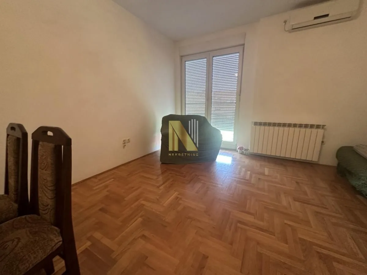 Rent, studio apartment, 28m², Grbavica, Novi Sad Sve Podlokacije