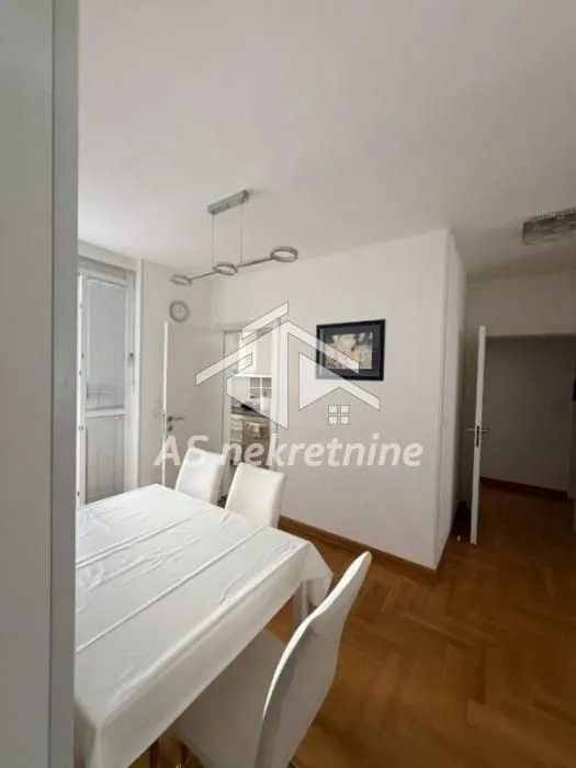 Sale, three bedroom apartment, 85m², Novi Beograd Blok 29, Novi Beograd Sve Podlokacije