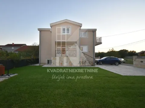 Izdavanje, kuća, 320m2, Gornja Gorica, Podgorica Izdavanje, kuća, 320m2, Gornja Gorica, Podgorica