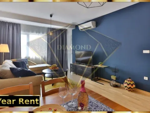 Izdavanje, dvosoban stan, 60m2, Centar, Budva Izdavanje, dvosoban stan, 60m2, Centar, Budva