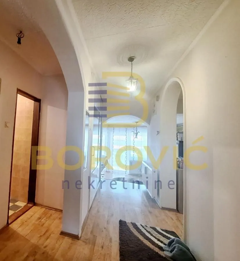 Prodaja, kuća, 250m², Misa, Pančevo