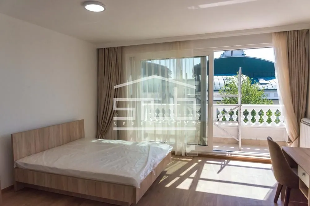 Izdavanje, kuća, 1400m², Savski Venac, Beograd