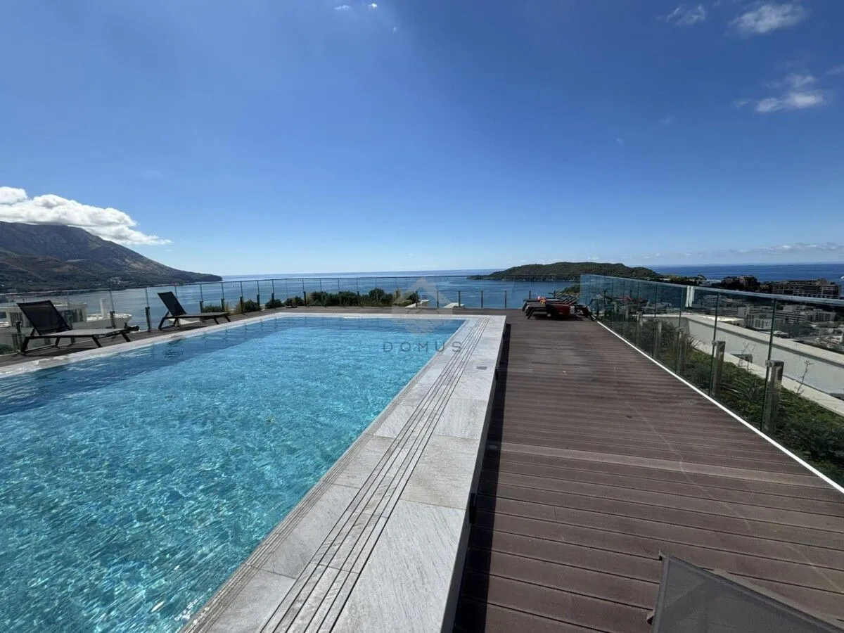 Sale, two bedroom apartment, 69m², Bečići, Budva