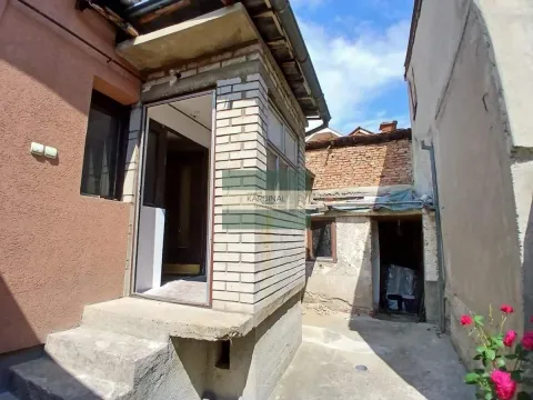 Izdavanje, kuća, 43m², Tabane, Jagodina - image 6
