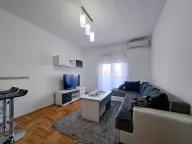 Izdavanje, jednosoban stan, 43m², Zabjelo, Podgorica - image 1