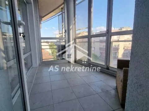 Rent, three bedroom apartment, 120m², Stari Grad, Beograd - image 19