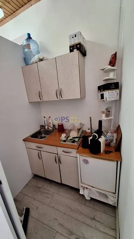Izdavanje, poslovni prostor, 210m², Bar, Crna Gora