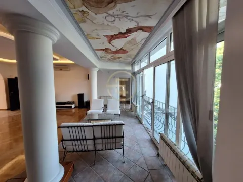 Sale, four bedroom apartment, 213m², Centar, Novi Sad - image 2