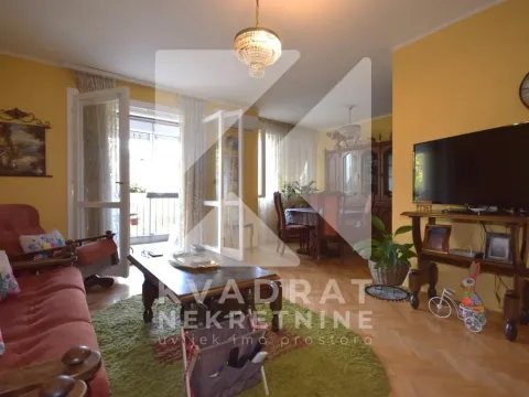 Prodaja, dvosoban stan, 80m², Pejton, Podgorica - image 2