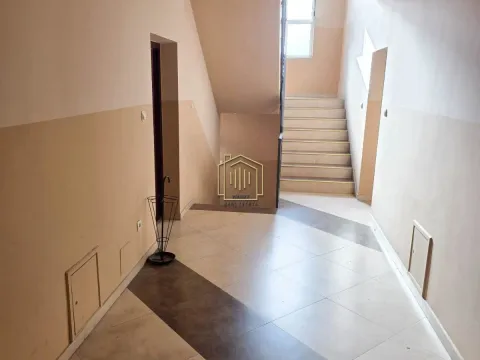 Izdavanje, dvosoban stan, 69m², Stari Aerodrom, Podgorica - image 17