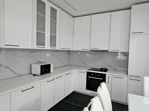 Rent, two bedroom apartment, 110m², Radanovići, Kotor - image 2