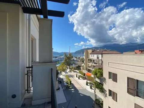 Sale, one bedroom apartment, 76m², Tivat, Crna Gora
