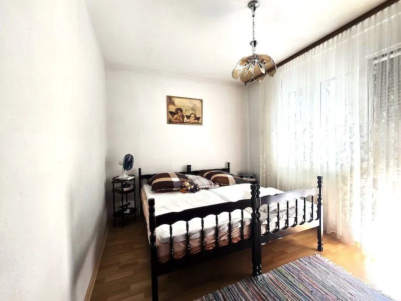 Prodaja, kuća, 300m², Zagorič, Podgorica