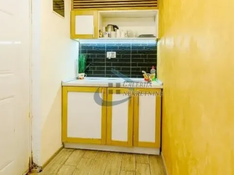 Prodaja, dvosoban stan, 44m², Cvetni Trg, Vračar Sve Podlokacije - image 12