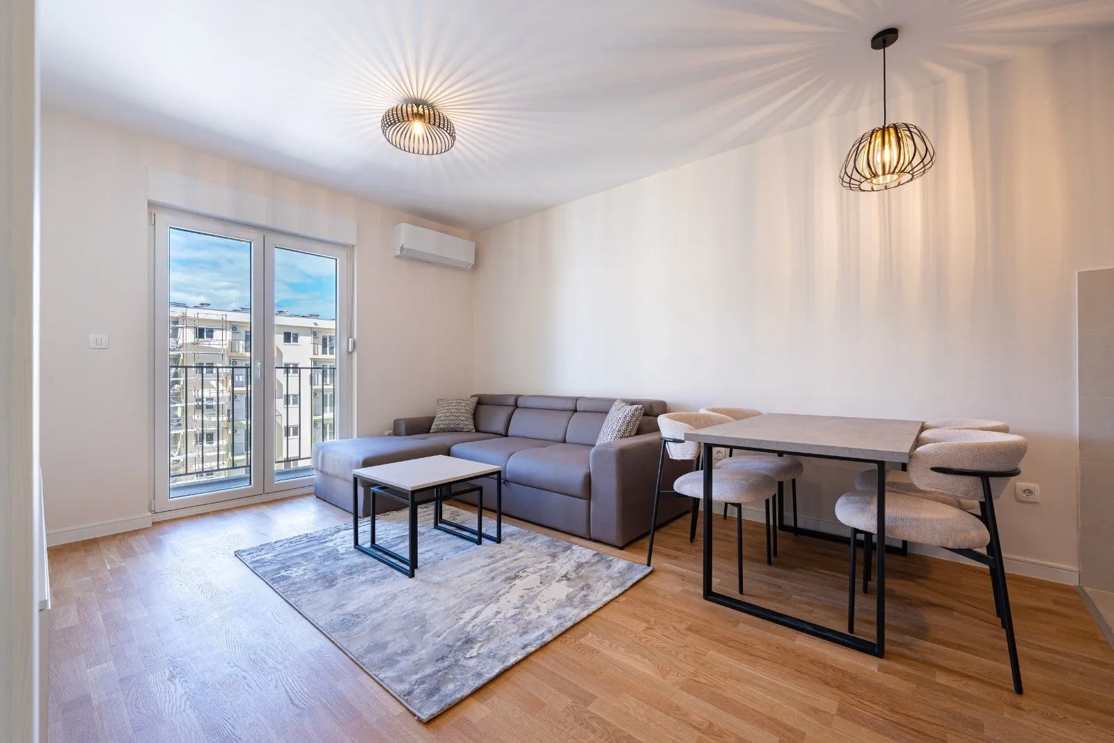 Izdavanje, jednosoban stan, 42m², Zabjelo, Podgorica
