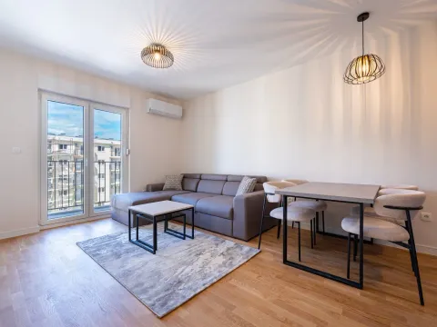 Rent, one bedroom apartment, 42m², Zabjelo, Podgorica - image 11