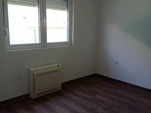 Prodaja, kuća, 300m², Bijelo Polje, Crna Gora - image 5