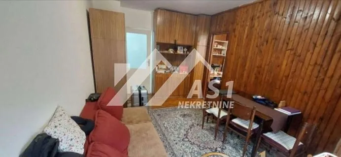 Izdavanje, dvosoban stan, 42m², Sajam, Novi Sad Sve Podlokacije