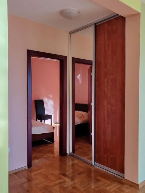 Prodaja, trosoban stan, 111m², Petrovac, Budva