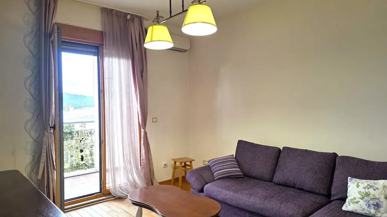 Prodaja, stan, 46m², 1 maj, Podgorica