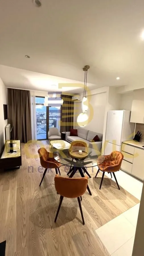 Rent, two bedroom apartment, 56m², Savski Venac, Beograd