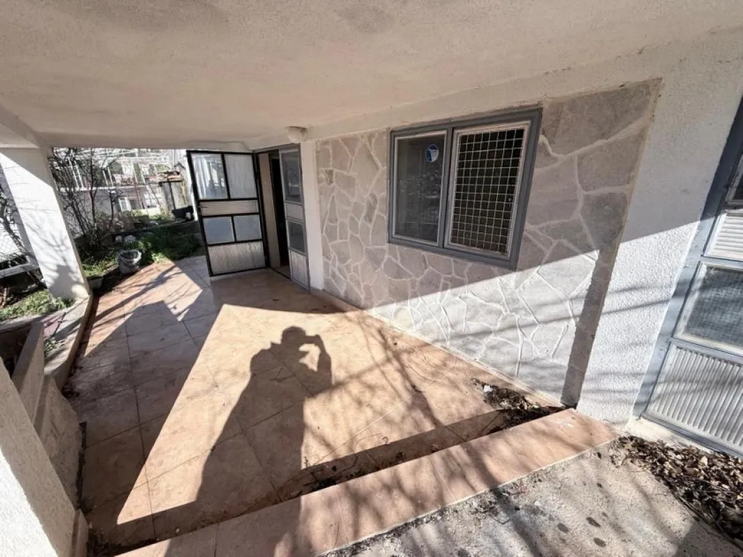 Prodaja, kuća, 130m², Sutomore, Bar