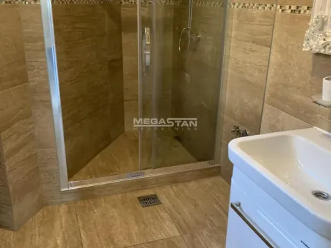 Izdavanje, poslovni prostor, 72m², Kalenić Pijaca, Vračar Sve Podlokacije - image 13