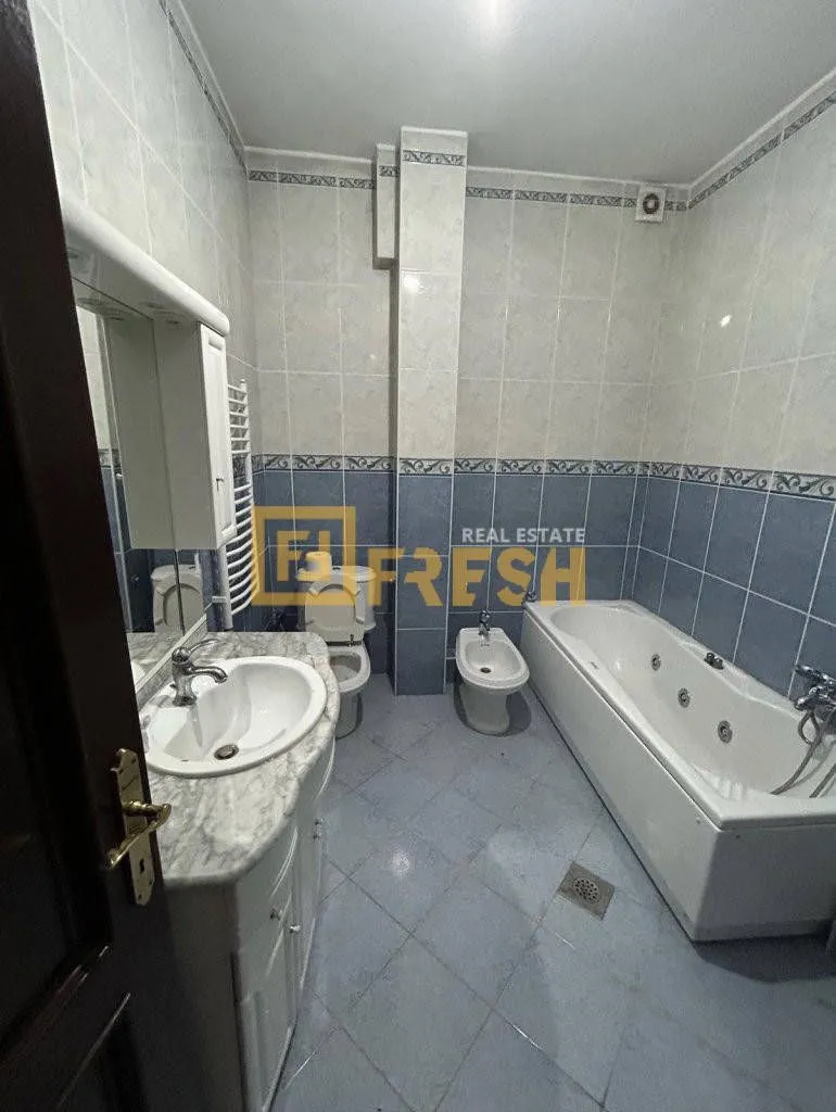 Rent, two bedroom apartment, 90m², Centar, Podgorica