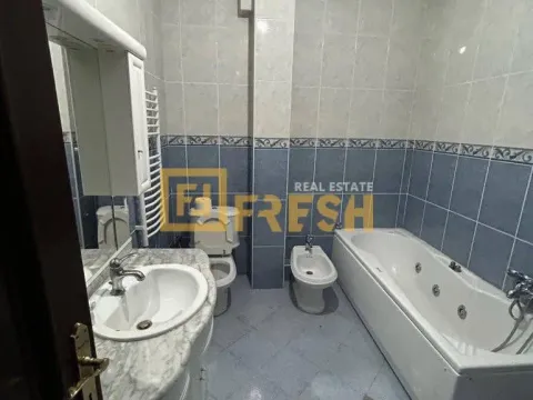 Izdavanje, dvosoban stan, 90m², Centar, Podgorica - image 9