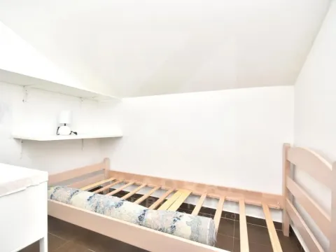 Izdavanje, dvosoban stan, 80m², Ljubović, Podgorica - image 9