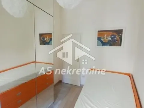 Izdavanje, trosoban stan, 70m², Gundulićev Venac, Beograd - image 11