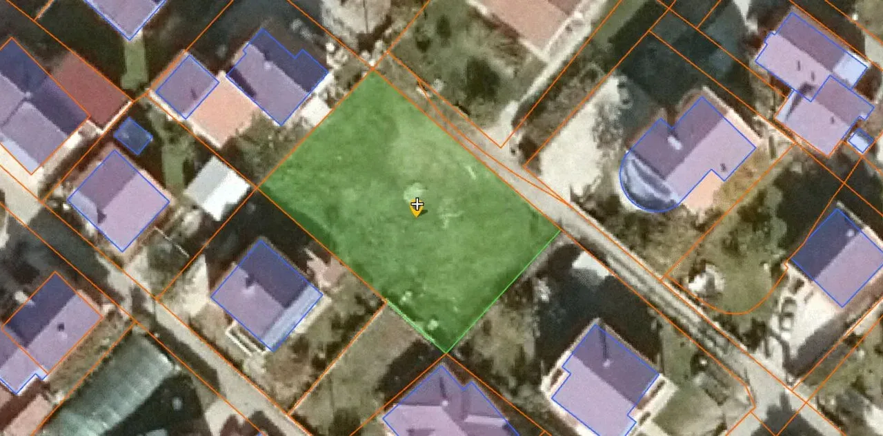 Prodaja, plac, 744m², Zlatica, Podgorica