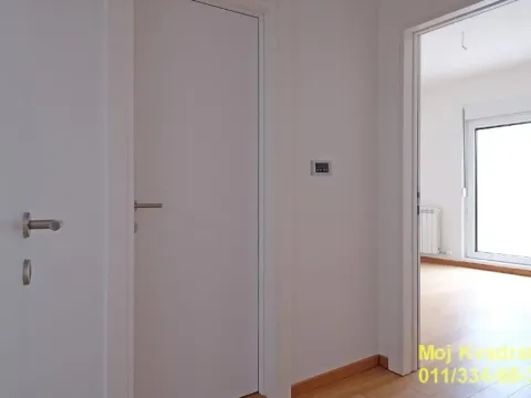 Prodaja, trosoban stan, 94m², Voždovačka Crkva, Voždovac Sve Podlokacije - image 9
