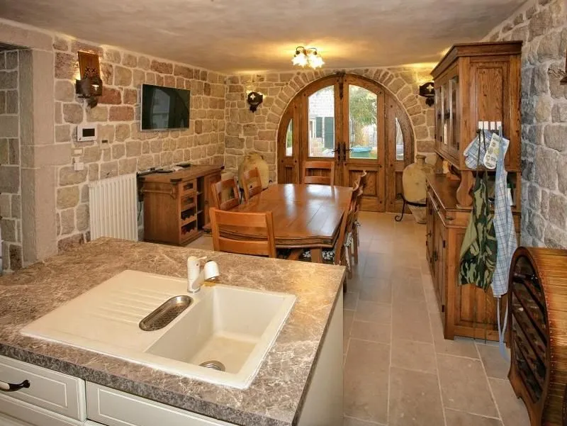 Sale, house, 434m², Reževići, Budva