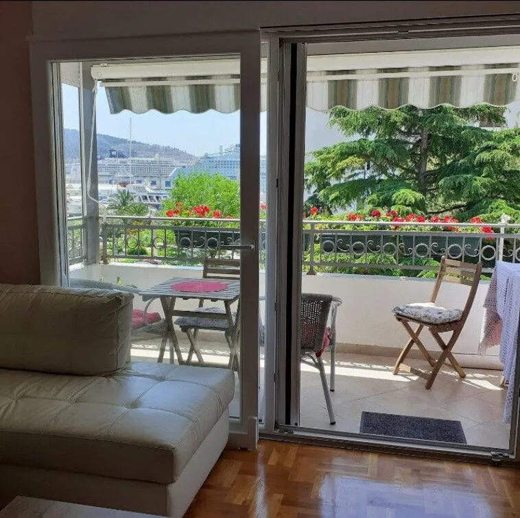 Izdavanje, dvosoban stan, 60m², Bar, Crna Gora