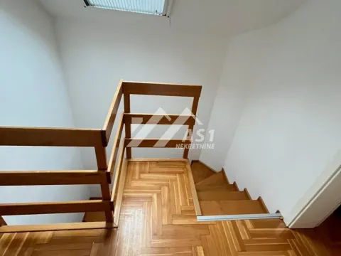 Izdavanje, četvorosoban stan, 67m², Grbavica, Novi Sad Sve Podlokacije - image 9