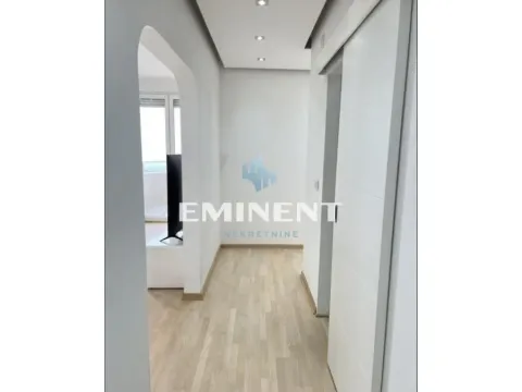 Rent, four bedroom apartment, 100m², Banovo Brdo, Beograd - image 6