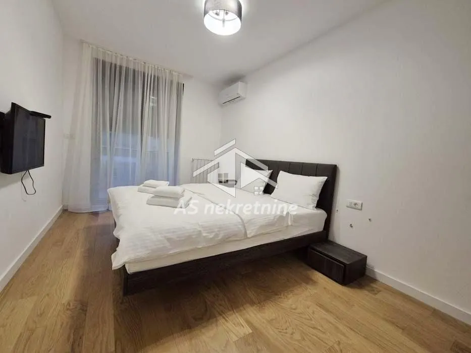 Rent, three bedroom apartment, 95m², Trošarina, Voždovac Sve Podlokacije