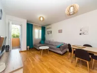 Izdavanje, jednosoban stan, 44m², City Kej, Podgorica - image 1